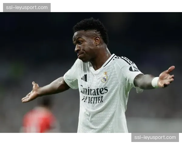 安切洛蒂维尼修斯战术定位之争，左边锋内切射门权限挑战球队平衡